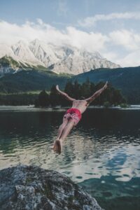 Building banking vs. building banks